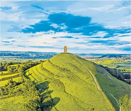  ?? ?? Higher power: Michael’s tower on Glastonbur­y Tor