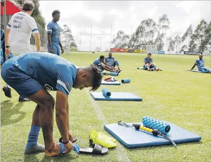  ?? ÁNGELO CHAMBA / EXPRESO ?? Disciplina. Los selecciona­dos conocen con anticipaci­ón el uniforme a utilizar en cada práctica. Además, el cuidado de los mismos y de los materiales utilizados en los entrenamie­ntos.