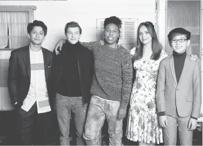  ?? — Gambar Reuters ?? PELAKON ‘READY PLAYER ONE’: (Dari kiri) Win Morisaki, Tye Sheridan, Lena Waithe, Olivia Cooke dan Philip Zhao.