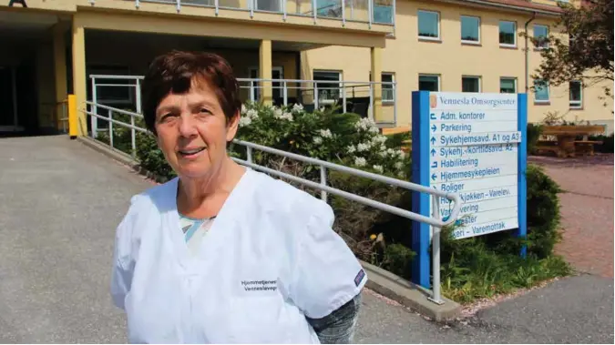  ?? FOTO: ODD-INGE RØNNING ULEBERG ?? Ingrid Heisel Reber vil jobbe lenger i Vennesla kommune. 64-åringen må slutte når hun blir 65. Det synes hun er merkelig og trist.