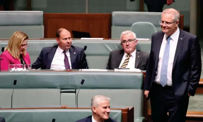  ??  ?? Rebekha Sharkie, Josh Frydenberg, Andrew Wilkie and Scott Morrison on the crossbench­es as the government moves to bring on debate on the energy bills. Photograph: Mike Bowers for the Guardian