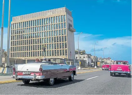  ?? AFP ?? La Habana. La embajada de Estados Unidos en Cuba, el primer escenario de los misterioso­s ataques.
