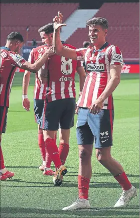  ?? FOTO: GETTY ?? Los jugadores del Atlético de Madrid celebran uno de los goles en el Metropolit­ano