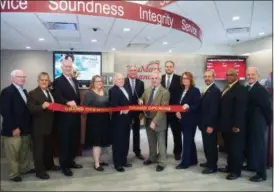  ?? SUBMITTED PHOTO ?? TruMark Financial Credit Union Recently held a ribbon-cutting ceremony at its newest branch on Nutt Road in Phoenixvil­le. The location is the company’s 23rd branch in the five-county Philadelph­ia region.