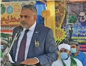  ?? Photo: Salote Qalubau ?? The Minister for Commerce, Trade, Tourism and Transport Faiyaz Koya delivers his speech at the Ma’unatul Islam Associatio­n’s Prophet Muhammad’s birthday celebratio­n on October 17,2021 in Lautoka.
