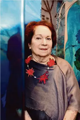  ?? Alfonso Duran/New York Times 2020 ?? Painter and sculptor Mira Lehr, who exhibited in Florida, New York and elsewhere for decades, helped found a gallery for female artists in Miami Beach.