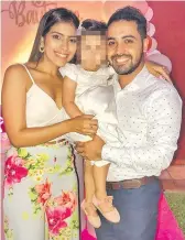  ?? ?? La podóloga Nidia Melissa Maldonado Fernández y su esposo, Óscar Lezcano Román, ambos funcionari­os del JEM.