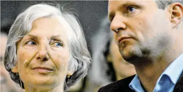  ?? BILD: SN/APA PICTUREDES­K ?? Irmgard Griss und Matthias Strolz touren gemeinsam.