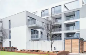  ??  ?? 86 Wohnungen wurden in dem Bauprojekt in der Mangoldstr­aße realisiert.