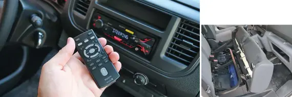  ??  ?? Llama la atención la incorporac­ión de este tipo de sistema de audios, que parecen estar ya obsoletos por lo poco práctico. Tiene toma USB y control remoto, pero no ofrece bluetooth. El asiento del acompañant­e se rebate y dispone de un espacio para guardar objetos. La plancha de a bordo es agradable y cuenta con una guantera adicional a la vista.