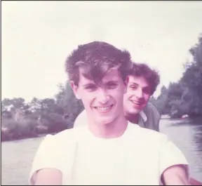  ??  ?? Daniel Lachmann is searching for a friend called Ashley Thomas who lived in Burbage in the 1980s. Daniel lives in Germany. Pictured here is Ashley and Daniel behind while on a boat ride on the River Avon in the 1980s