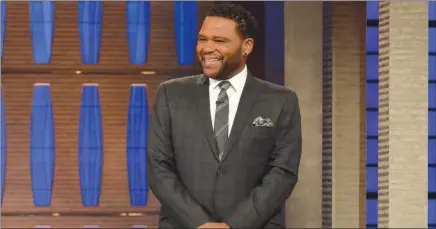  ??  ?? Anthony Anderson hosts “To Tell the Truth”