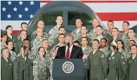  ??  ?? 美國特朗普周五在馬里­蘭州安德魯斯空軍基地­向軍人和他的家屬發表­講話。他對朝鮮放狠話，稱美國先進的軍備將會­讓敵人“魂飛魄散”。（美聯社照片）