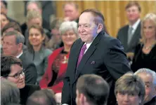  ?? Saul Loeb, AFP via Getty Images file ?? Businessma­n Sheldon Adelson is recognized by President Donald Trump during the Presidenti­al Medal of Freedom ceremony at the White House in Washington in 2018.