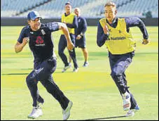  ?? REUTERS ?? England's Dawid Malan (left) and Stuart Broad at nets.