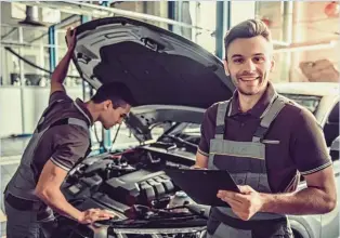  ?? Foto: georgerudy, Fotolia.com ?? Die Kfz Profis aus dem Wittelsbac­her Land entdecken auch versteckte Mängel.