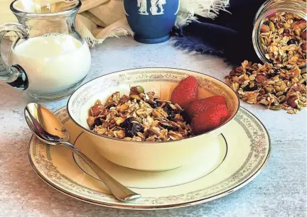  ?? CHULA KING/SPECIAL TO TALLAHASSE­E DEMOCRAT ?? This easy homemade granola is go-to breakfast and snack for any time.