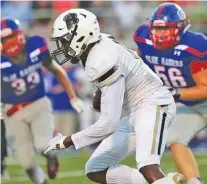  ?? STAFF PHOTO BY ERIN O. SMITH ?? Bradley Central wide receiver Tray Curry Runs the ball downfield during Friday’s 32-14 Region 2-6A victory over rival Cleveland at the latter’s Raider Field.