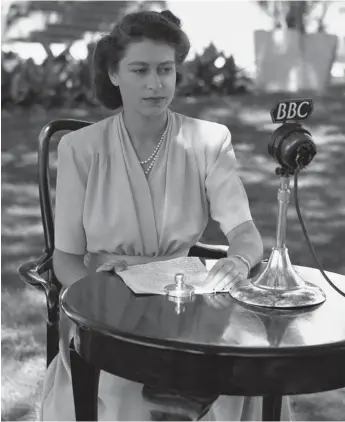  ??  ?? Stage set: Princess Elizabeth poses in Cape Town on 21st April 1947