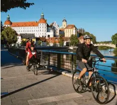  ?? Foto: Carolin Thiersch ?? Auf neuen Touren sollen Radfahrer auch das Hinterland der Donau erkunden kön‰ nen.