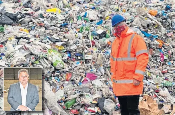  ?? ?? TURNING THE TIDE: Councillor Jonny Tepp has applauded the breakthrou­gh in the project being led by Omer Kutluoglu, inset, and Yes Recycling.