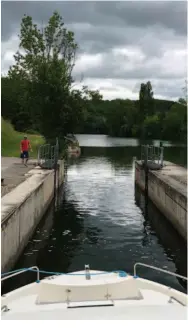  ??  ?? Above and right: Sturdy gates keep the water contained. Once the lock is fully opened, you can continue on your journey.