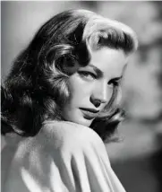  ??  ?? Ritratto di una giovane Lauren Bacall. A destra, una delle opere della sua collezione d’arte che verrˆ messa all’asta a marzo: il Pellicano bianco americano dell’incisore Robert Havell.