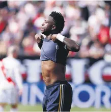  ?? EP ?? Vinícius se lamenta durante el partido ante el Rayo.