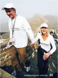  ??  ?? Fundraisin­g with partner John Easterling in 2008 on the Great Wall of China