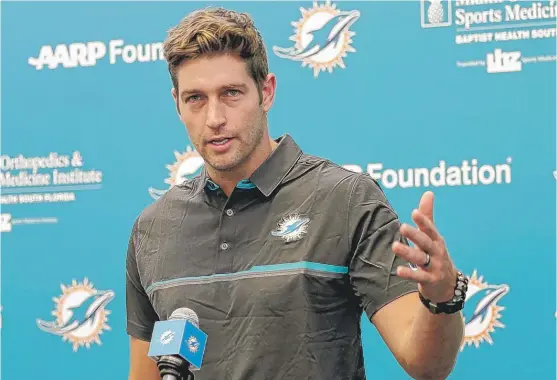  ?? | LYNNE SLADKY/ AP ?? Jay Cutler put off the start of his TV career as an analyst for Fox and signed a one- year, $ 10 million contract to become the Dolphins’ new starting quarterbac­k.