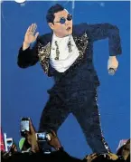  ?? BILD: SN/EPA ?? „Gangnam Style“mit Psy.