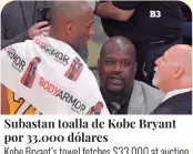  ??  ?? Subastan toalla de Kobe Bryant por 33.000 dólares Kobe Bryant’s towel fetches $33,000 at auction