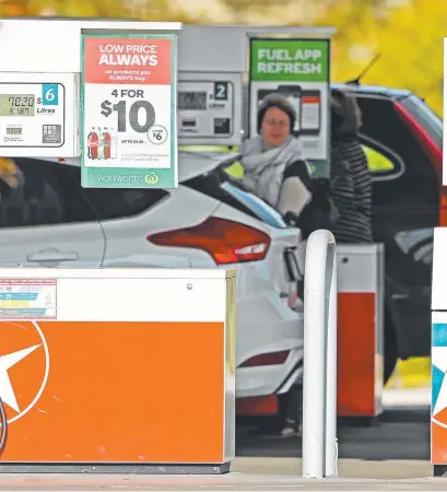  ?? BOWSER BELIEVERS: The State Government has outlawed misleading fuel price advertisin­g. ??