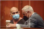  ?? ARIC CRABB — BAY AREA NEWS GROUP ?? Cain Velasquez consults with attorney Mark Geragos during a court hearing in San Jose in March.