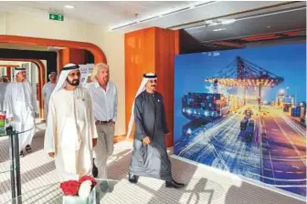  ?? WAM ?? Shaikh Mohammad, Branson and Bin Sulayem at the announceme­nt of the partnershi­p with Virgin Hyperloop One to build an ultra high-speed cargo delivery system.