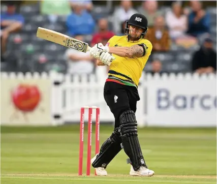  ?? Picture: Alex Davidson/Getty Images ?? Chris Dent scored 37 for Gloucester­shire during last night’s Vitality T20 Blast home match against Kent Spitfires