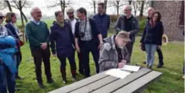  ?? FOTO GVB ?? De internatio­nale delegatie tekende de intentie tot beschermin­g.