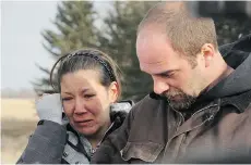  ?? MATT HERMIZ/THEGRAPHIC/POSTMEDIA NEWS ?? Destiny Turner and Thomas Martens, parents of missing two-year-old boy Chase Martens, speak to reporters Thursday.