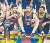  ?? FOTO: AGENCIAS ?? Cory Higgins (izquierda) fue el gran héroe de la Copa del Rey. La Liga Endesa que celebran Bolmaro, Oriola y Hanga a la derecha fue el segundo título. La lesión de Calathes (abajo) pesó en la Final Four