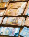  ?? Foto: Silas Stein, dpa ?? Die EU will den Kampf gegen Geldwä‰ sche aufnehmen.