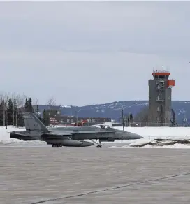  ?? PHOTOS : IMAGERIE M2 DUGUAY ?? Même si le printemps est arrivé, les conditions étaient encore très hivernales à la BFC Goose Bay lors de l’exercice.