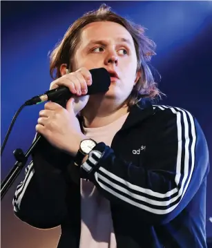 ??  ?? Lewis Capaldi: Offering blokeish charm with a side-order of heartache