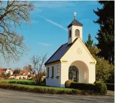  ?? Foto: Monika Matzner ?? Vor 15 Jahren setzten sich die Ortlfinger für den Bau der Katharinen­kapelle ein. Am Sonntag wird ihr Patroziniu­m gefeiert.