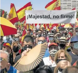  ?? Foto A. Mtnez Vélez ?? Participan­tes en la marcha de Colón del domingo