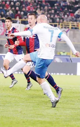  ?? GETTY IMAGES ?? Massimo Maccarone mette a segno il secondo gol dell’Empoli, suo primo della serata