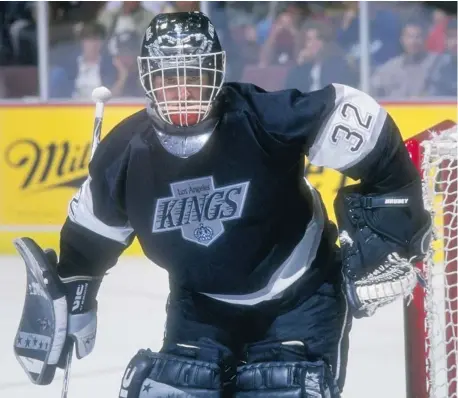 Kelly Hrudey in his trademark bandana, 1993 Stanley Cup Final.