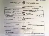  ??  ?? MISSING DAD Liam Scully’s birth certificat­e