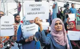  ?? REUTERS FILE ?? n Maldivian opposition supporters during a protest in Male.