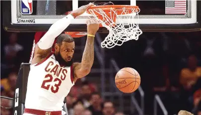  ??  ?? LeBron James é agente-livre no verão, pela terceira vez na carreira