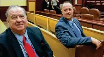  ?? RHONDA COOK / AJC 2016 ?? Co-defendants Mark Thomason (right) and Russell Stookey, who is Thomason’s lawyer, have been involved in a dispute with the local judiciary that began over an effort to obtain public records.